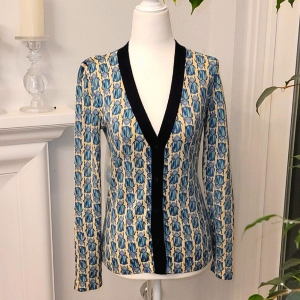 Patterned V-Neck Women's Sweater